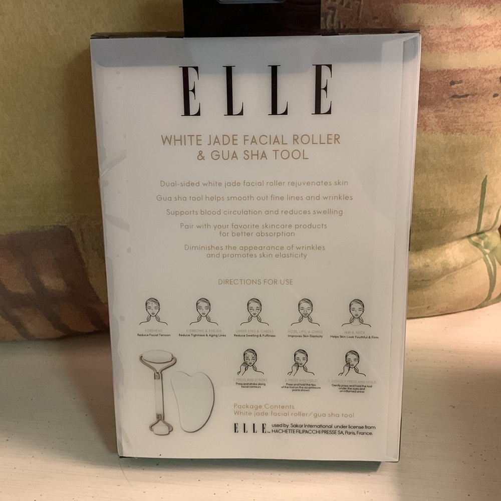 ELLE WHITE JADE FACIAL ROLLER & GUA SHA TOOL “REJUVENATE & RELAX YOUR SKIN” - Picture 5 of 5